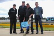4 Winners and a Straight Track Cup for Peckham